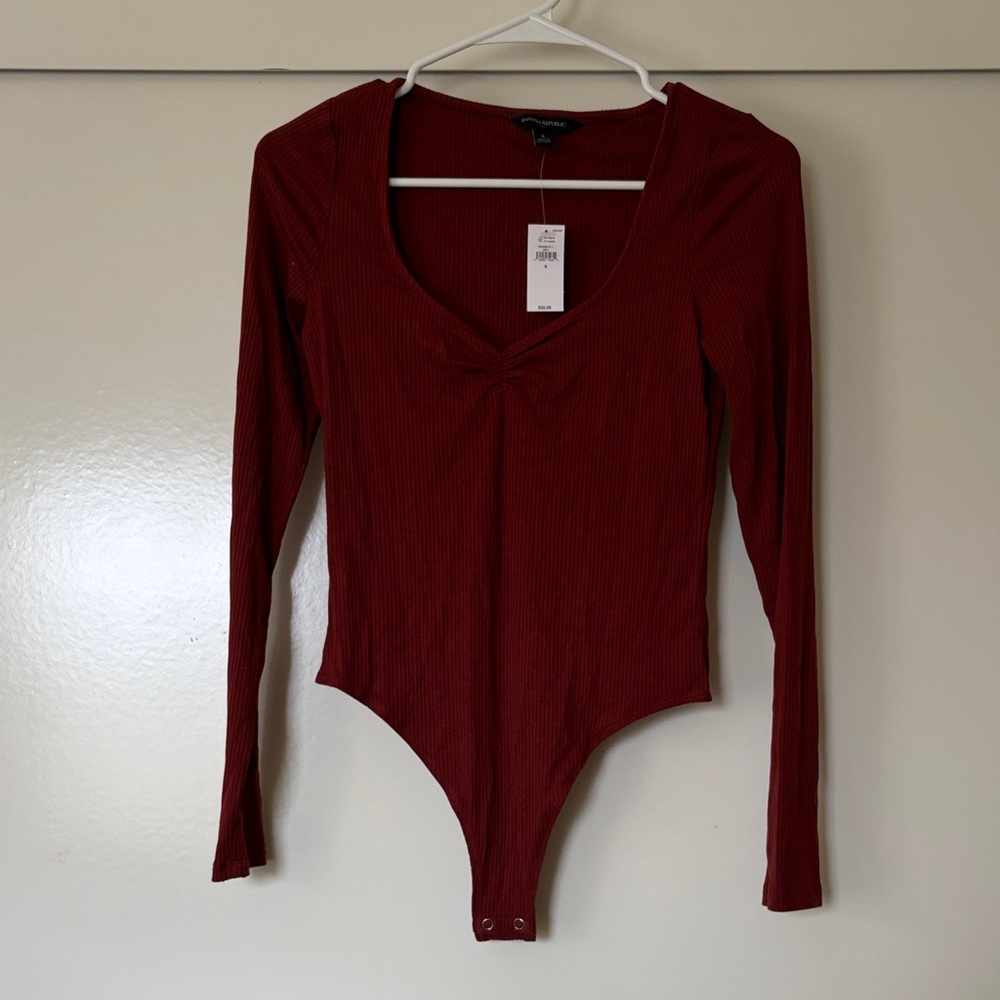 Banana Republic Factory Ribbed Scoop-Neck Long-Sleeve Bodysuit - Deep Wine